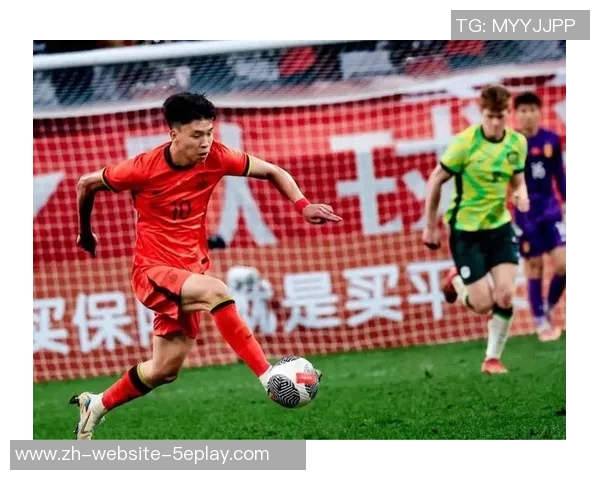 中国男足迎战伊拉克队全力争胜期待突破历史瓶颈